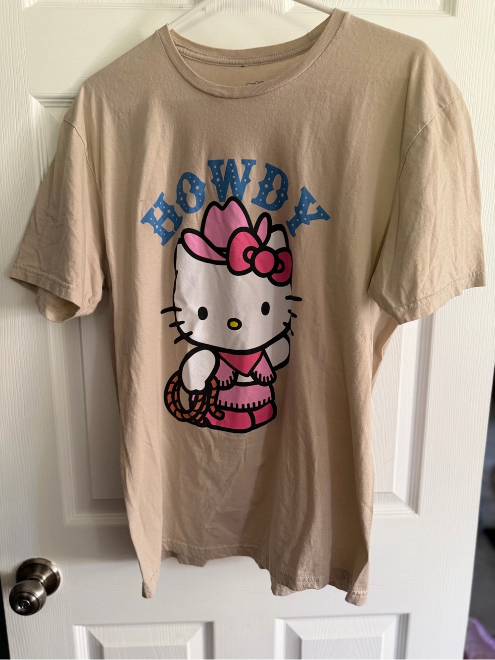 Hello Kitty Beige Tee with Pink & Blue Western Graphic